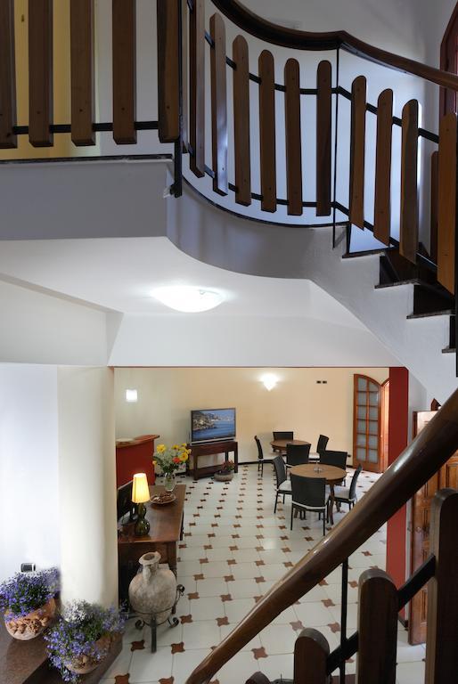 B&B Villa Rodriguez Милаццо Экстерьер фото